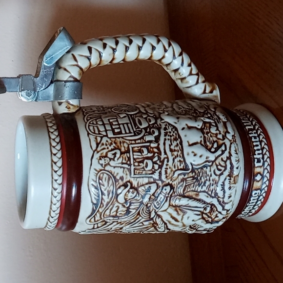 1980 Avon Out West Beer Stein - Picture 9 of 10